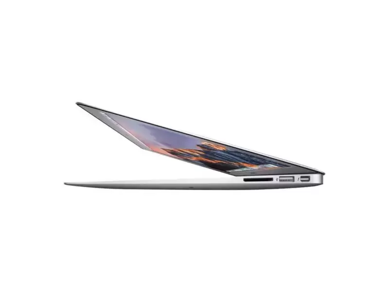 Apple MacBook Air 13" 2015 front